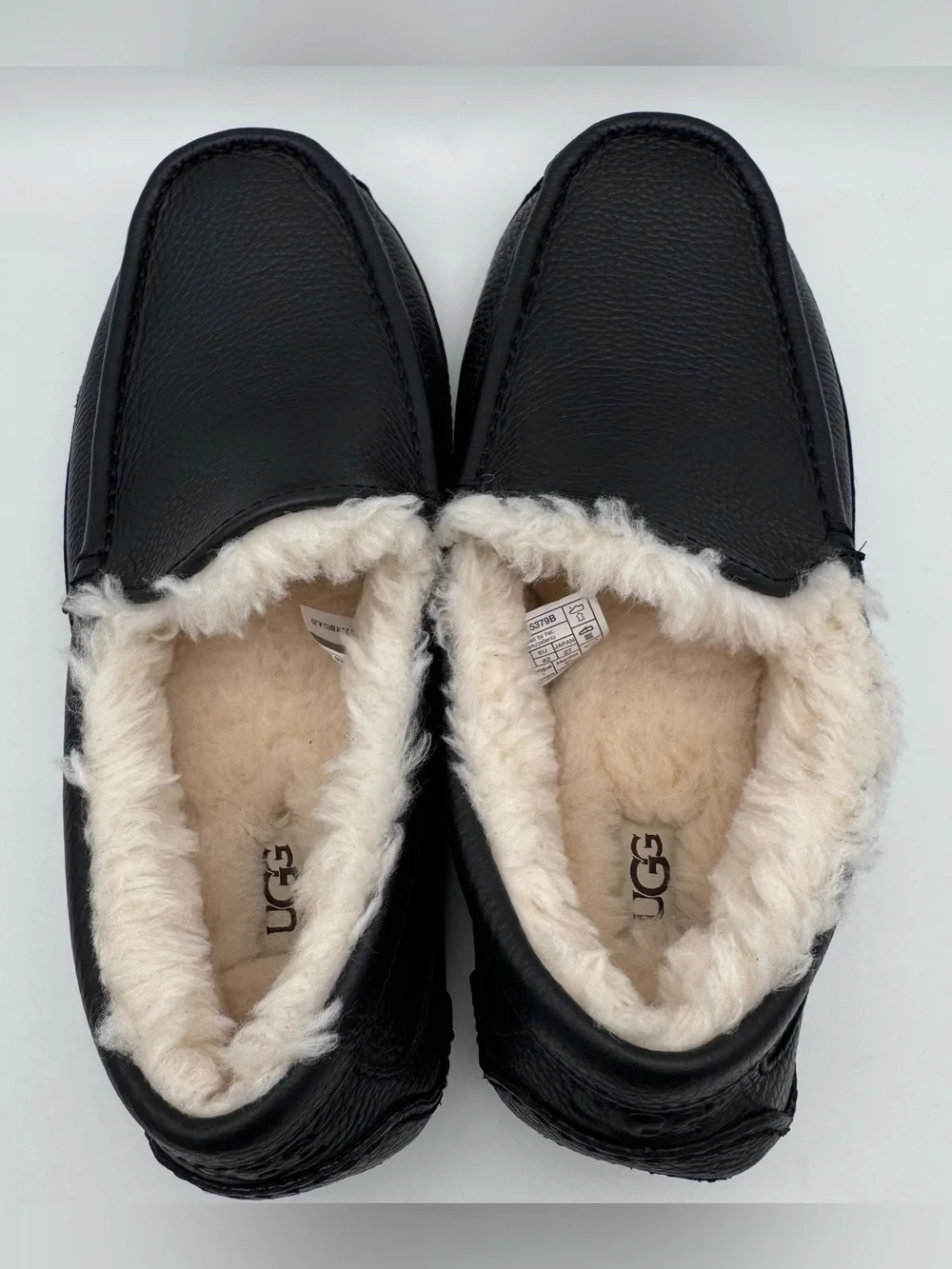 UGG Ascot Black Leather UGGpure Wool Lined Slippers Men's Size 9 NWOB